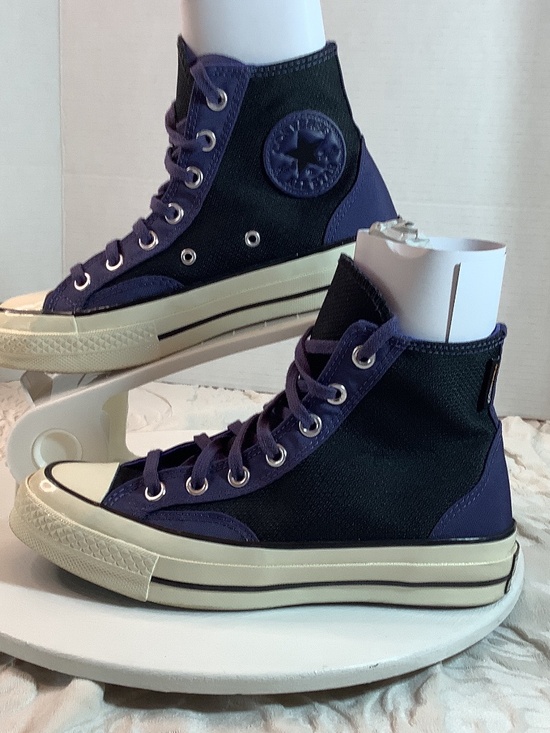 Converse Other - EUC Converse Allstar Chuck Taylor hi-top waterproof unisex M-5, W-7 blue black